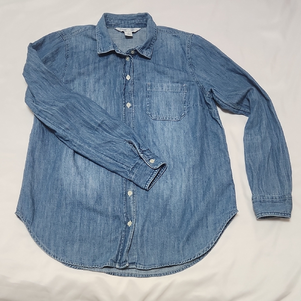 Old Navy "The Classic Shirt" in Blue | Long Sleeve Button-Down | Women’s Size S - Picture 12 of 13